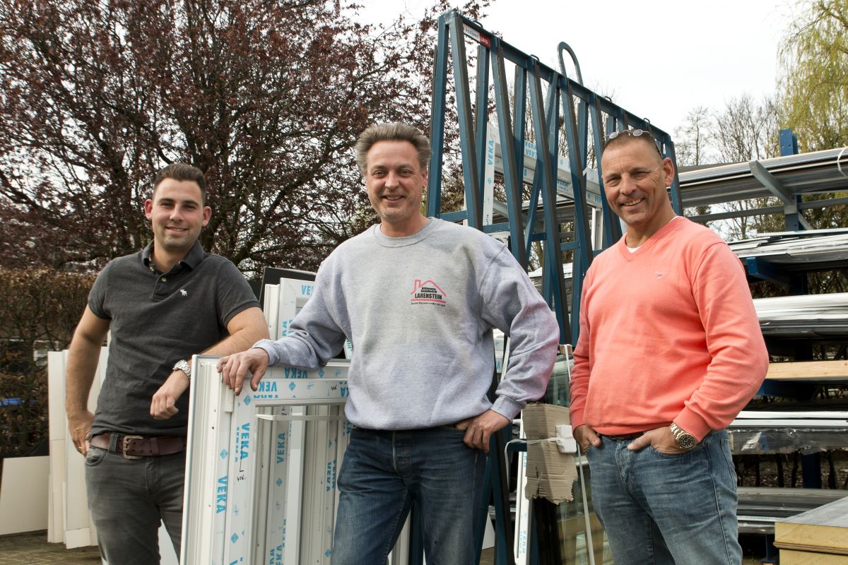 dd 12042016_OCW-boekje_Wesley-Spronk_Wesley-Cees-Wout_02